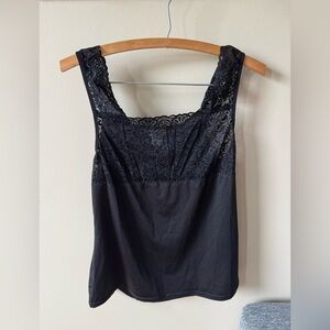 cinema etoile Chic Black Lace Camisole Top